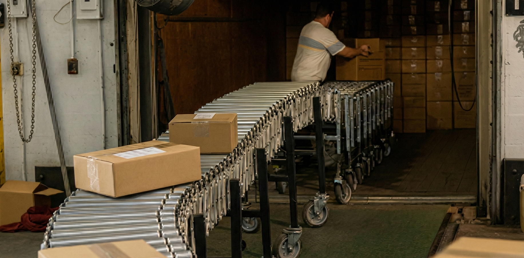 Inbound Palletizing from Floor-Loaded Trucks and Containers